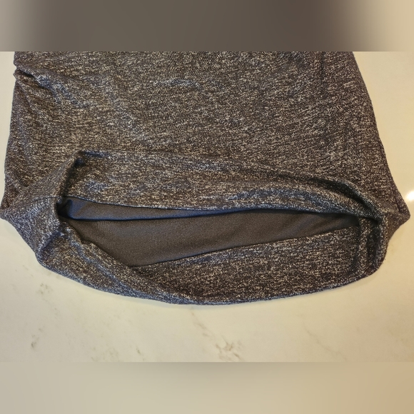Banana Republic black skirt - Picture 5 of 5